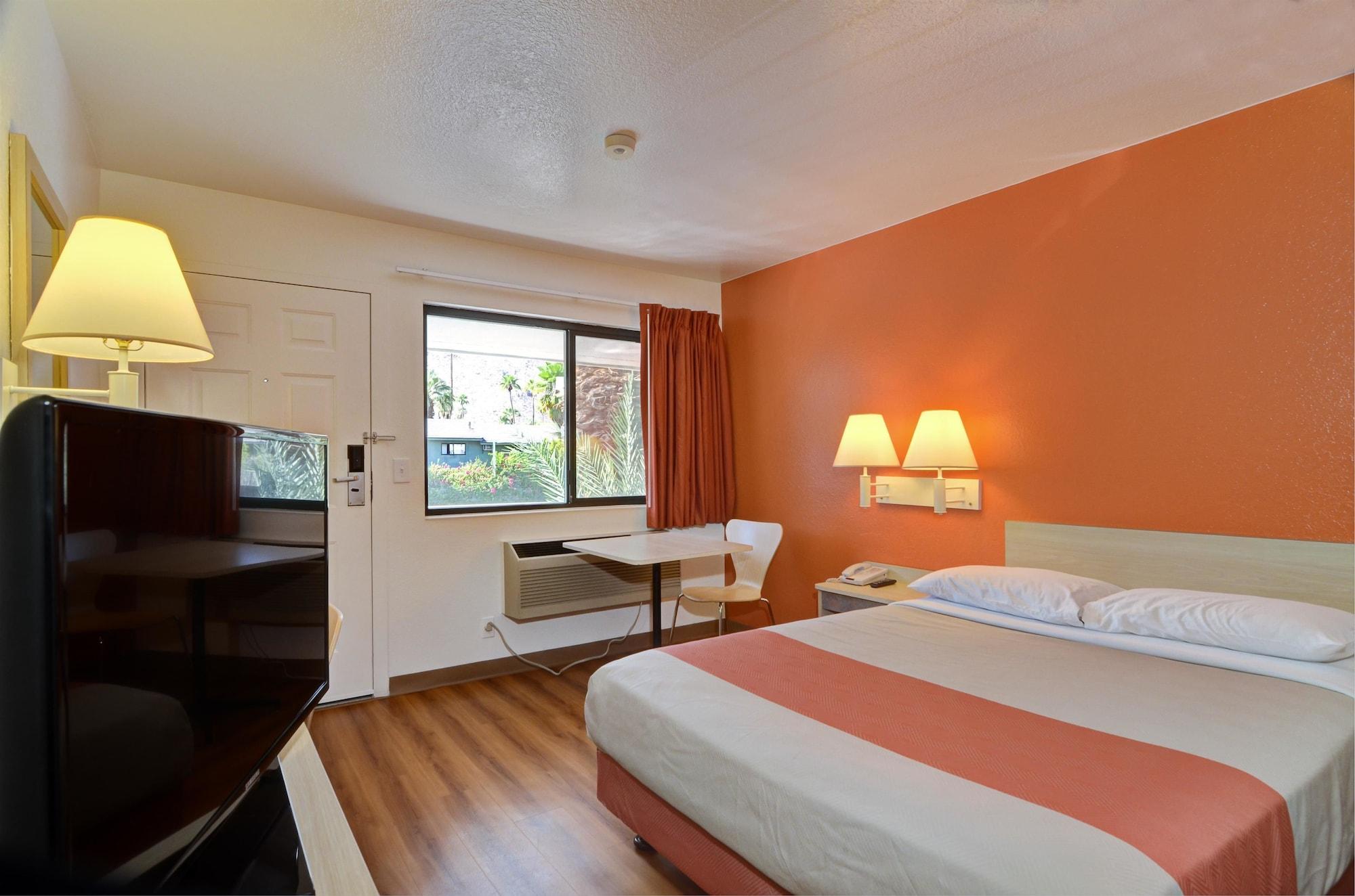 Motel 6-Palm Springs, Ca - East - Palm Canyon المظهر الخارجي الصورة