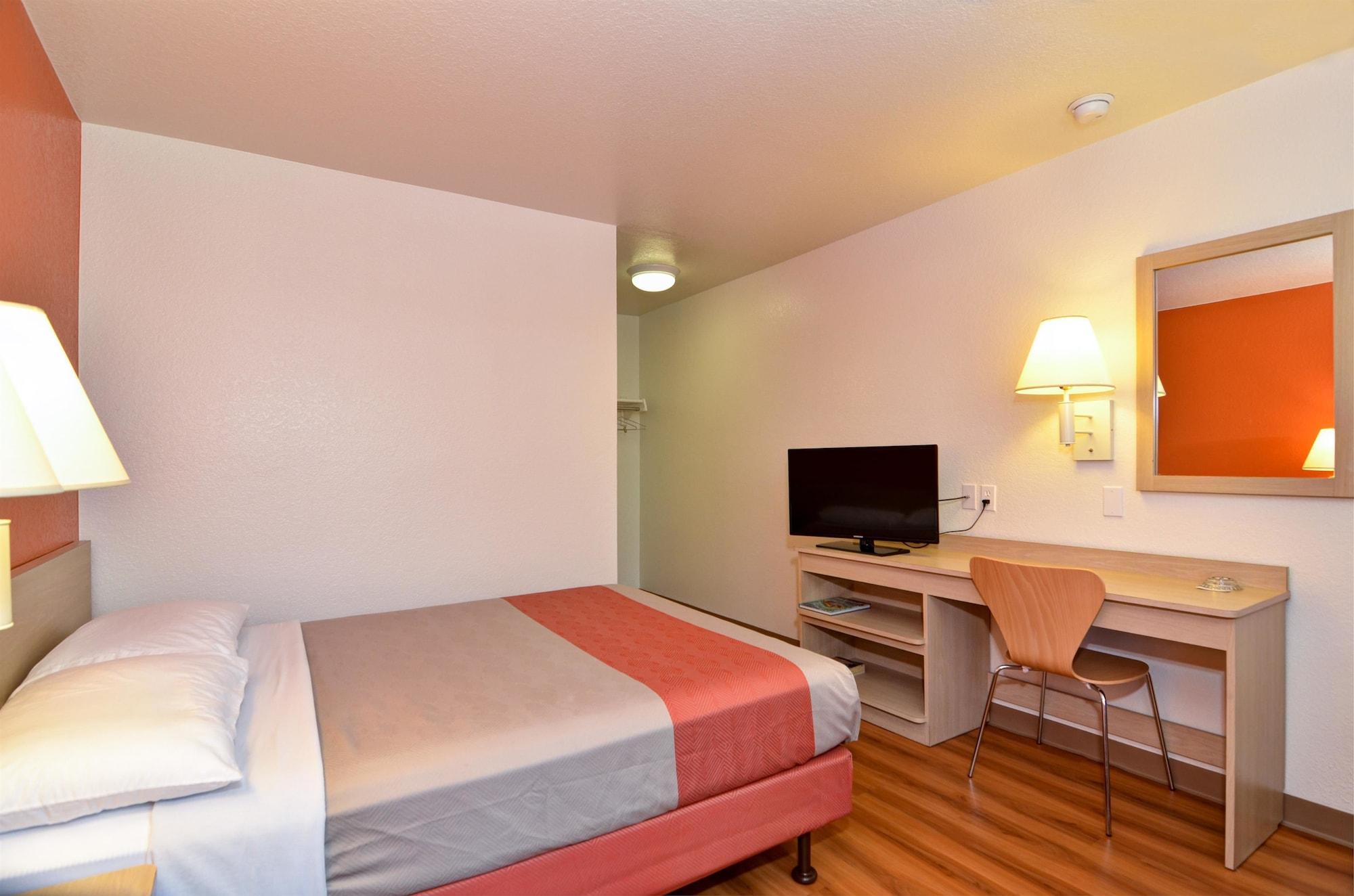Motel 6-Palm Springs, Ca - East - Palm Canyon المظهر الخارجي الصورة