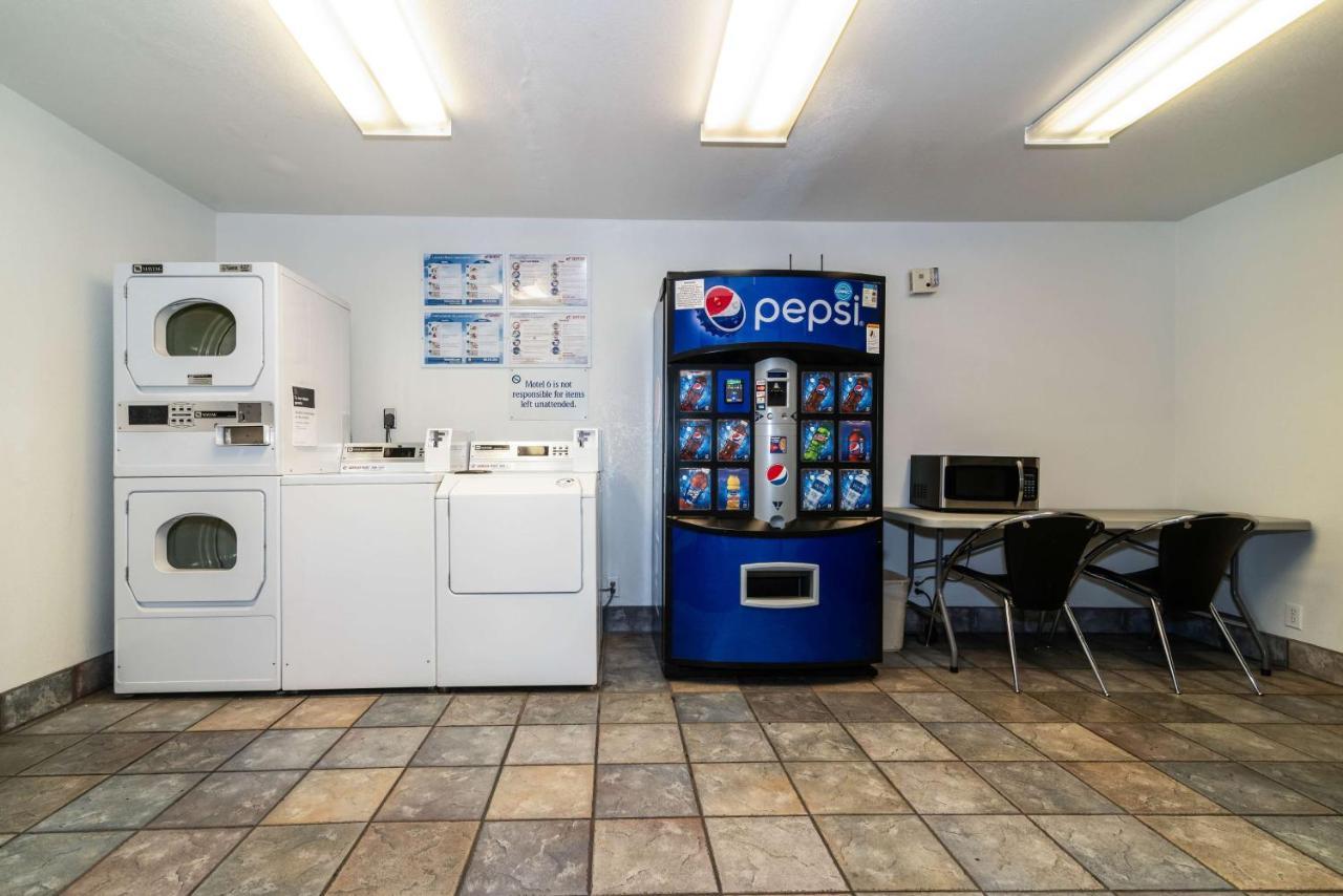 Motel 6-Palm Springs, Ca - East - Palm Canyon المظهر الخارجي الصورة