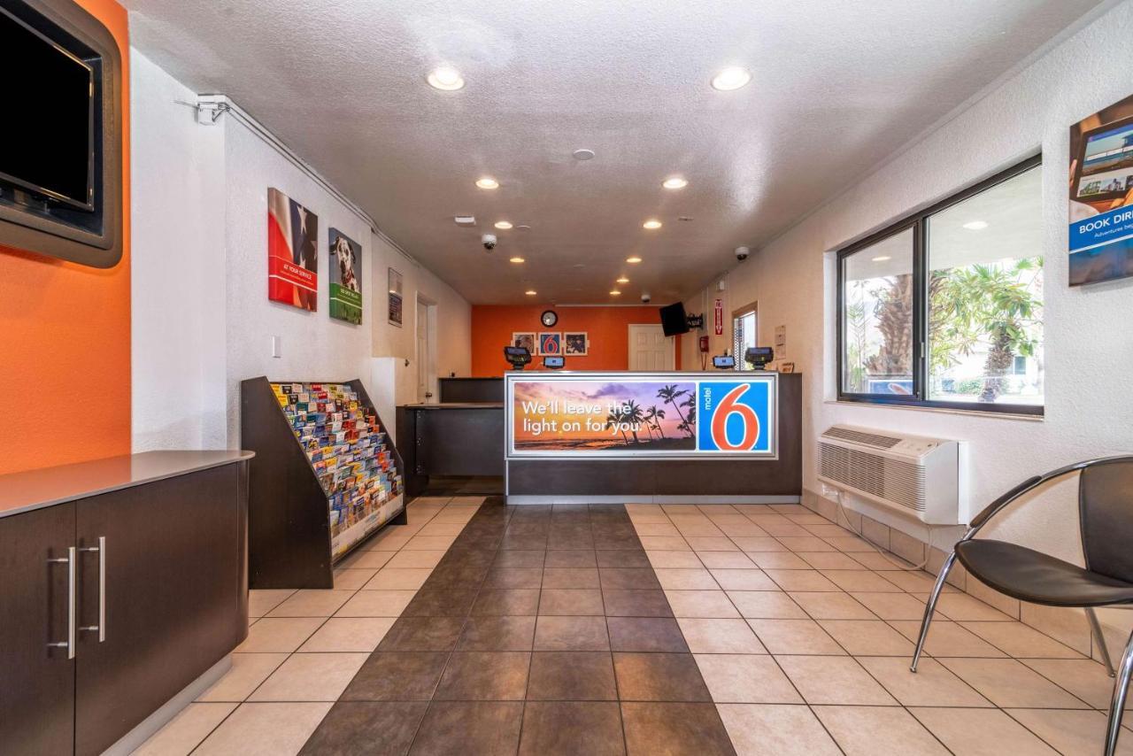 Motel 6-Palm Springs, Ca - East - Palm Canyon المظهر الخارجي الصورة