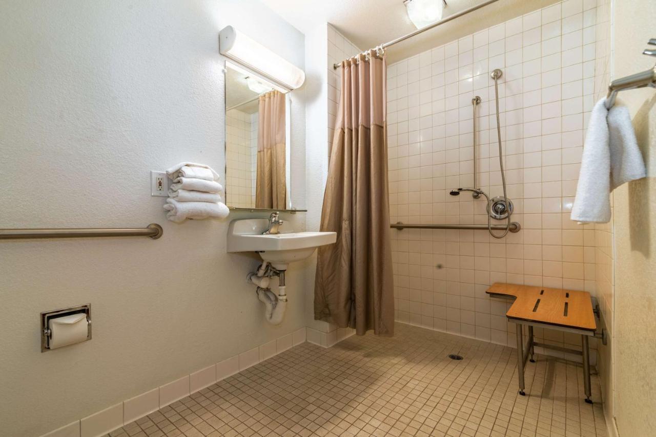 Motel 6-Palm Springs, Ca - East - Palm Canyon المظهر الخارجي الصورة