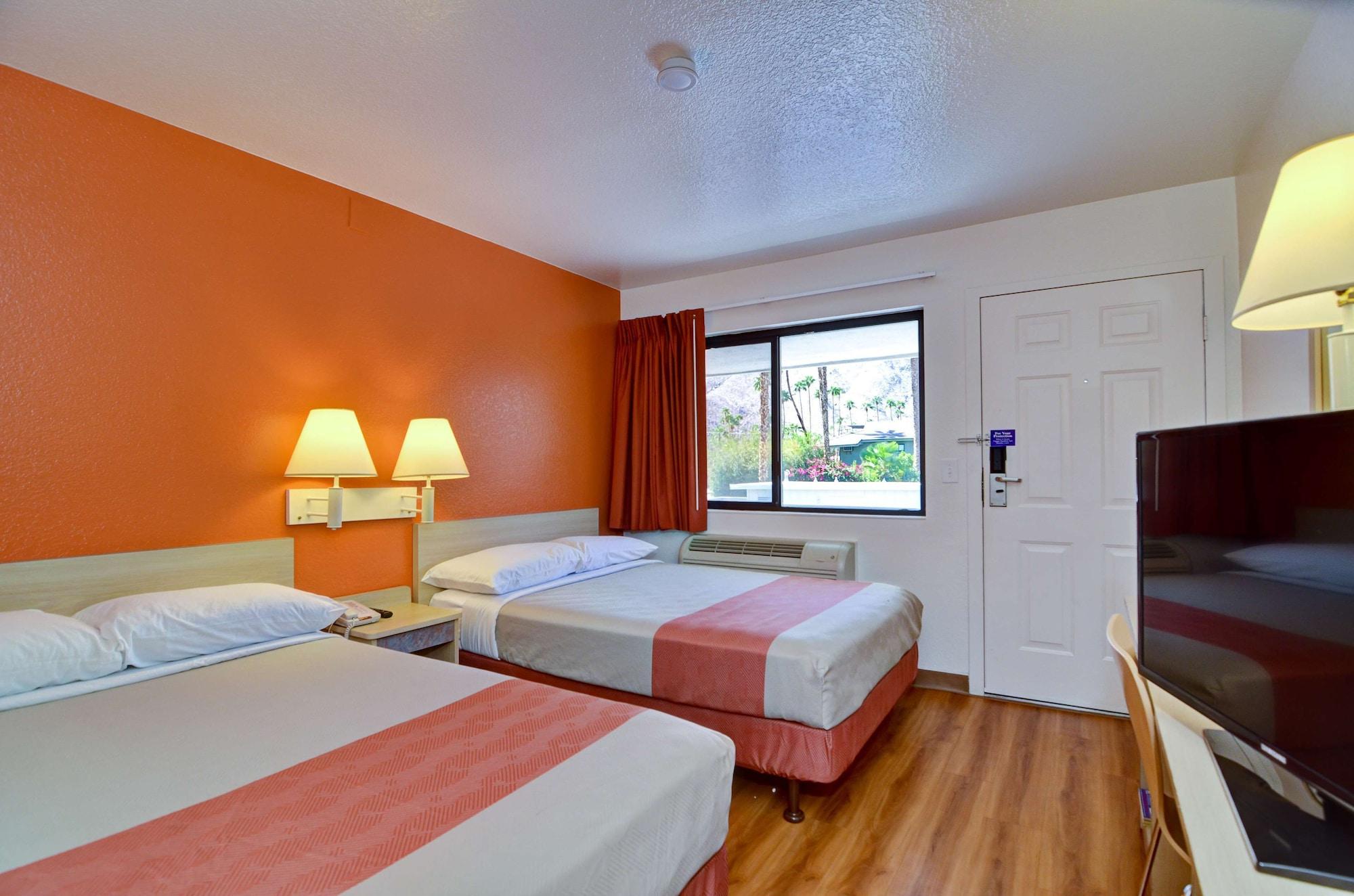 Motel 6-Palm Springs, Ca - East - Palm Canyon المظهر الخارجي الصورة