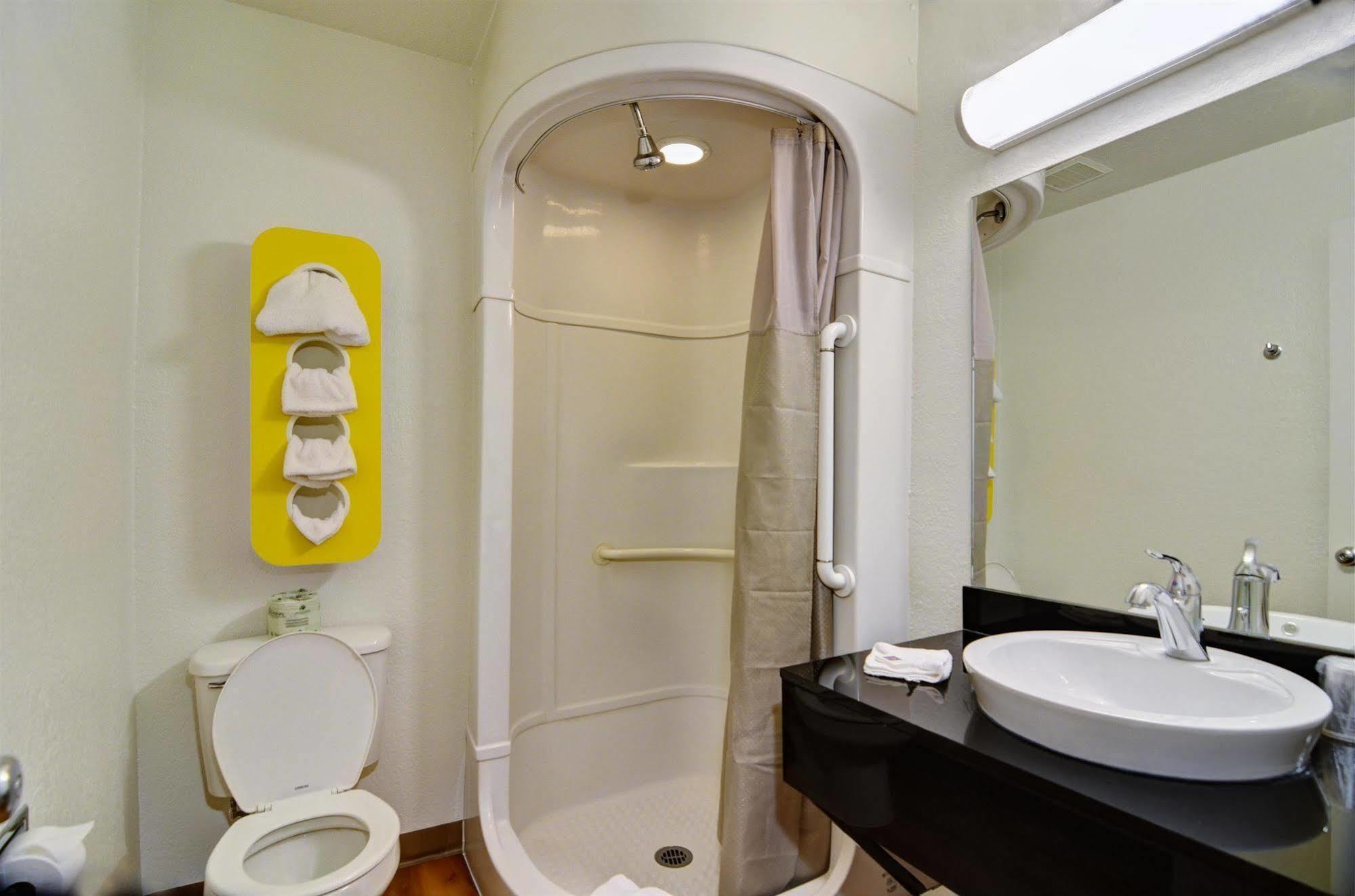 Motel 6-Palm Springs, Ca - East - Palm Canyon المظهر الخارجي الصورة