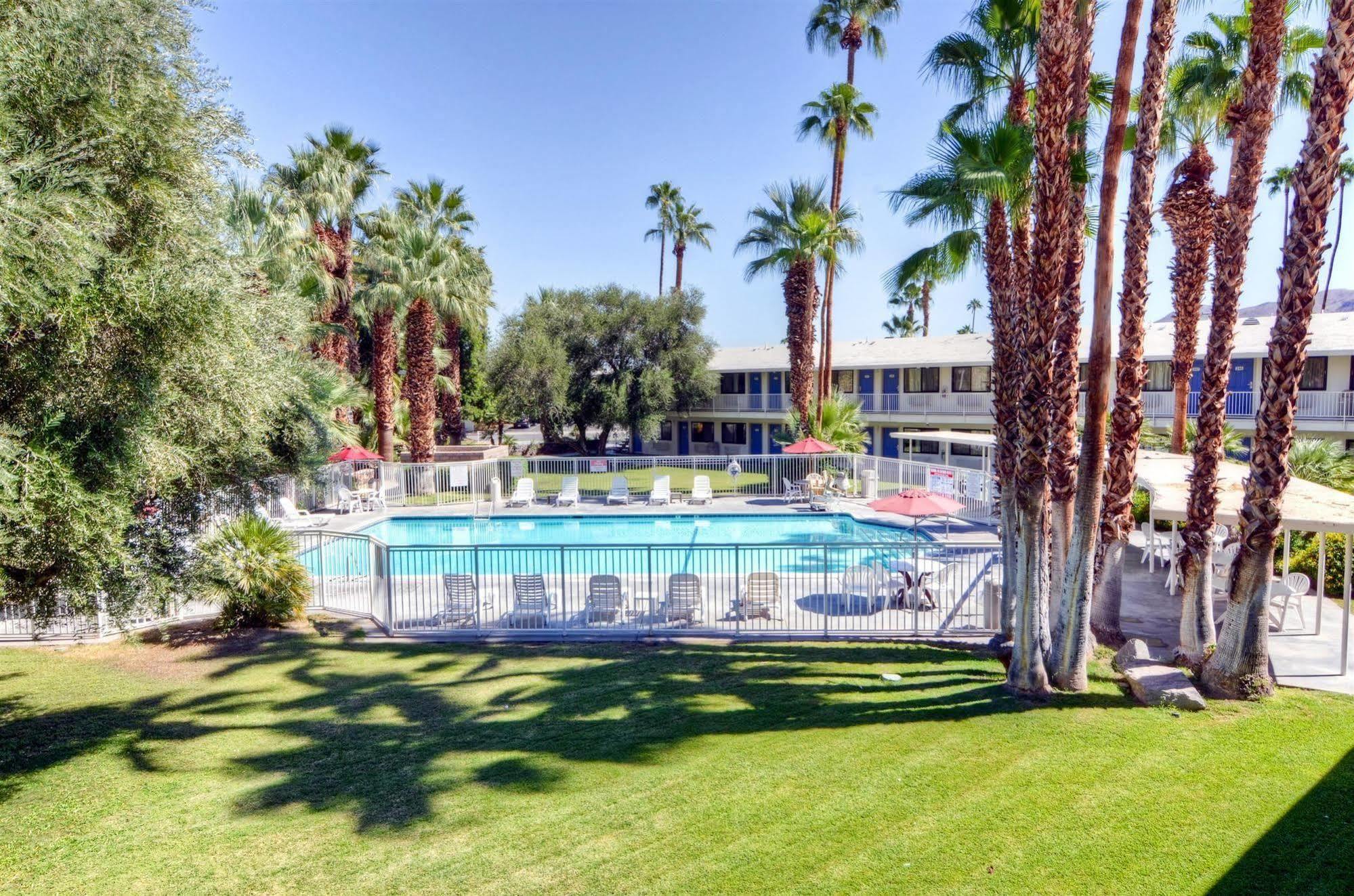 Motel 6-Palm Springs, Ca - East - Palm Canyon المظهر الخارجي الصورة
