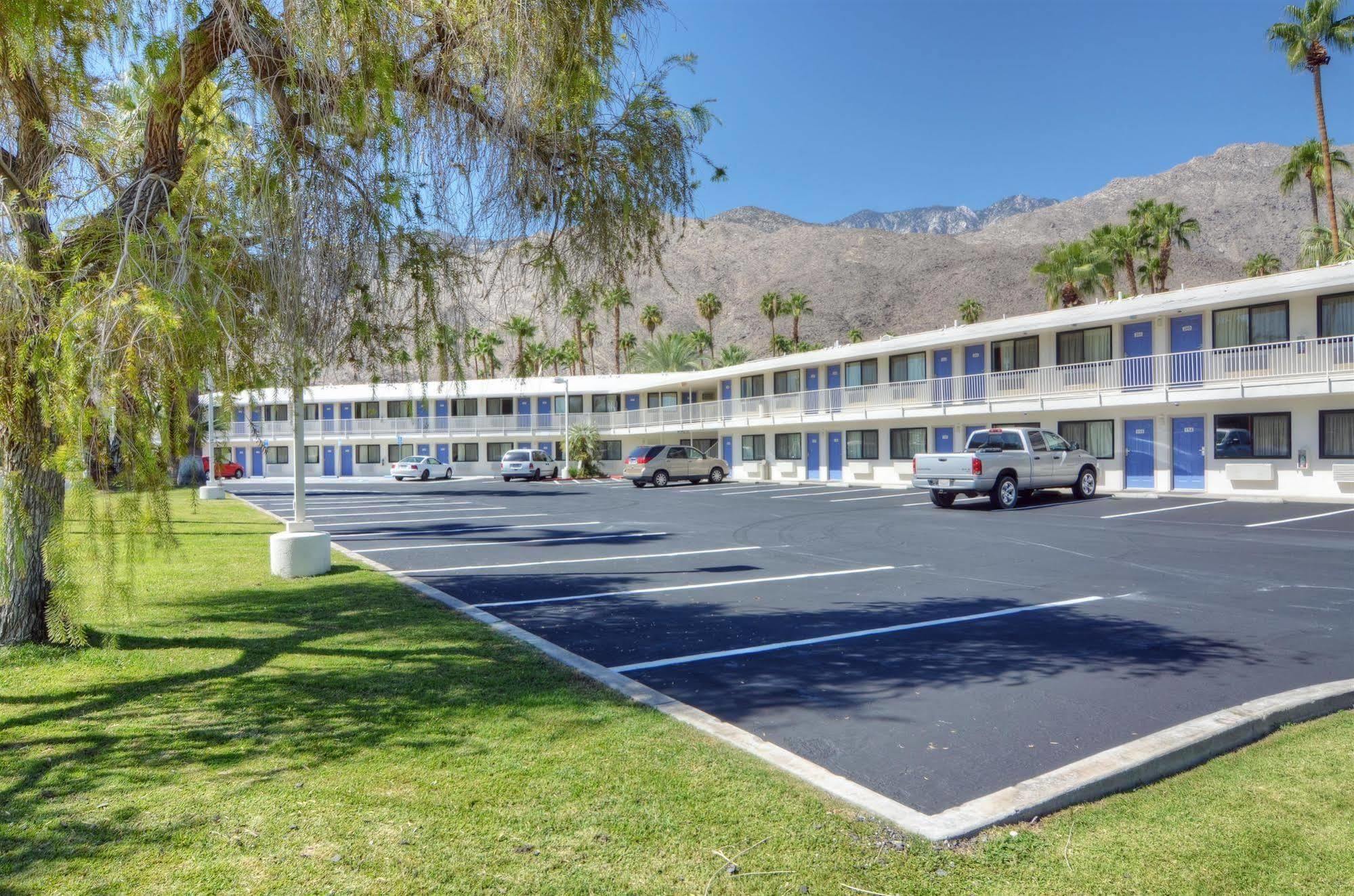 Motel 6-Palm Springs, Ca - East - Palm Canyon المظهر الخارجي الصورة
