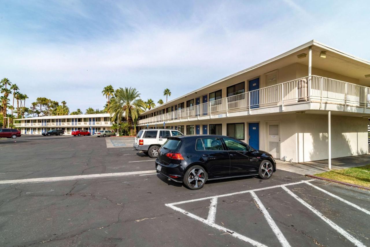 Motel 6-Palm Springs, Ca - East - Palm Canyon المظهر الخارجي الصورة